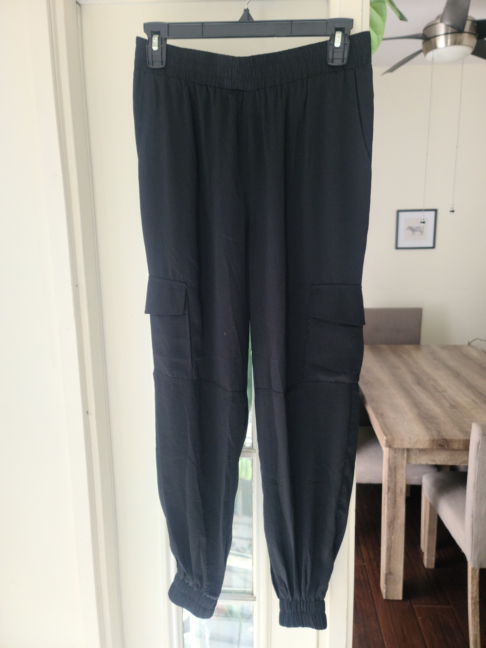 Sadie & Sage Black Cargo Jogger Pants with Elastic Ankles